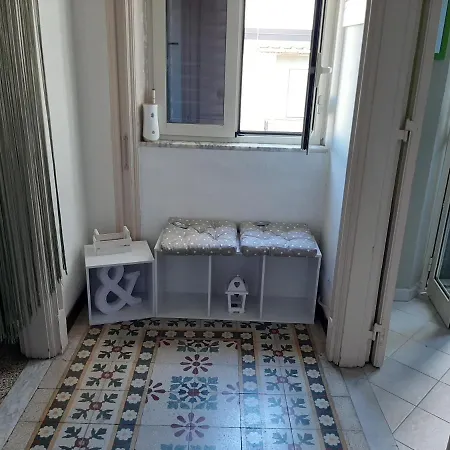 Crazy House Apartment