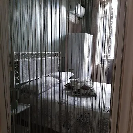 Crazy House *